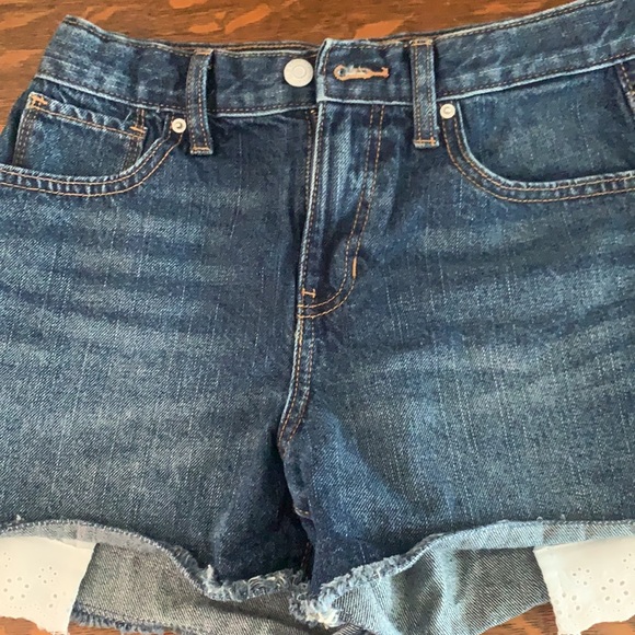 Old navy denim shorts with lace pockets size 14 - Picture 4 of 5